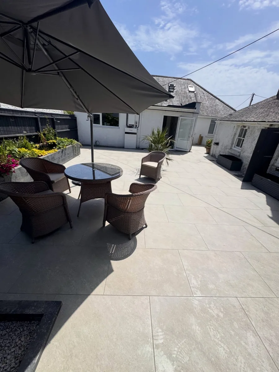 Porcelain terrace, Breage, finished by HW Contractors