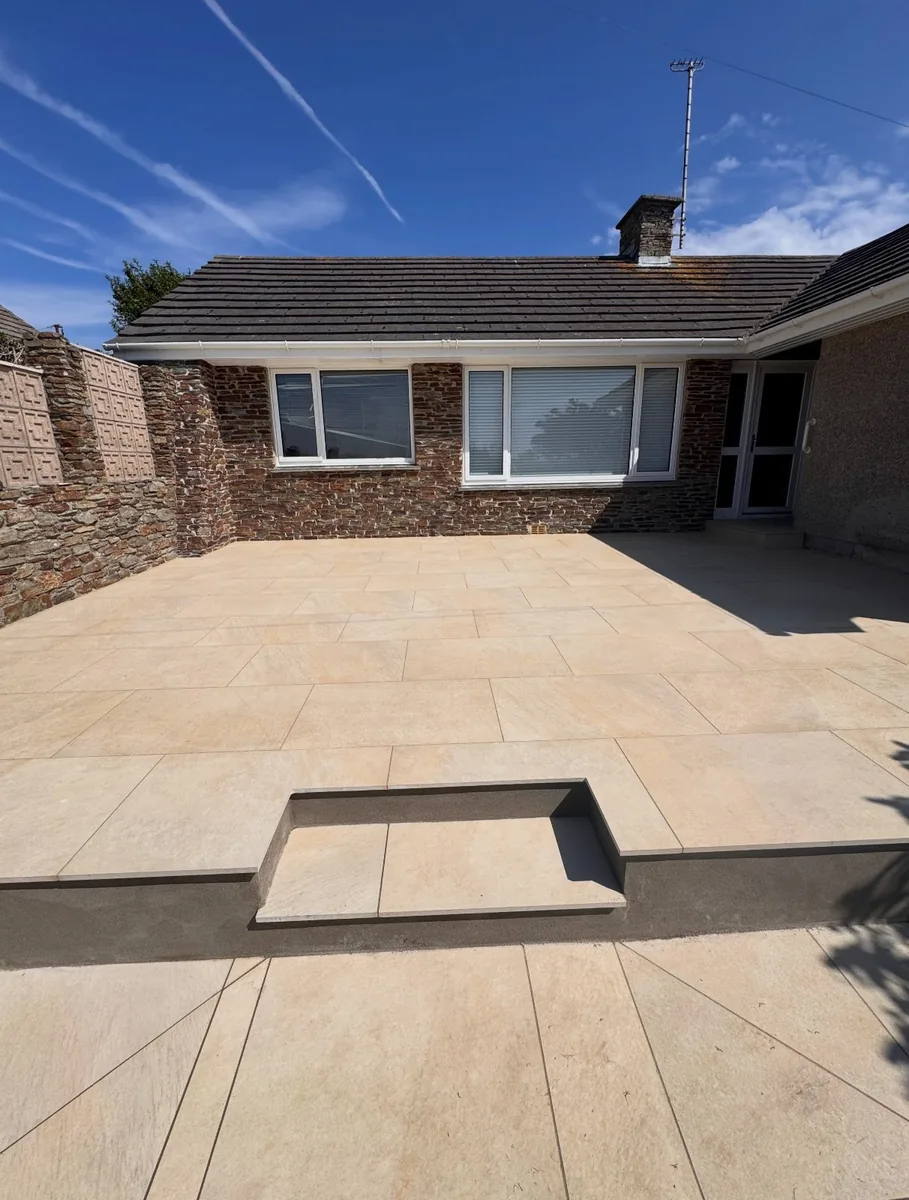 Porcelain patio, finished by HW Contractors