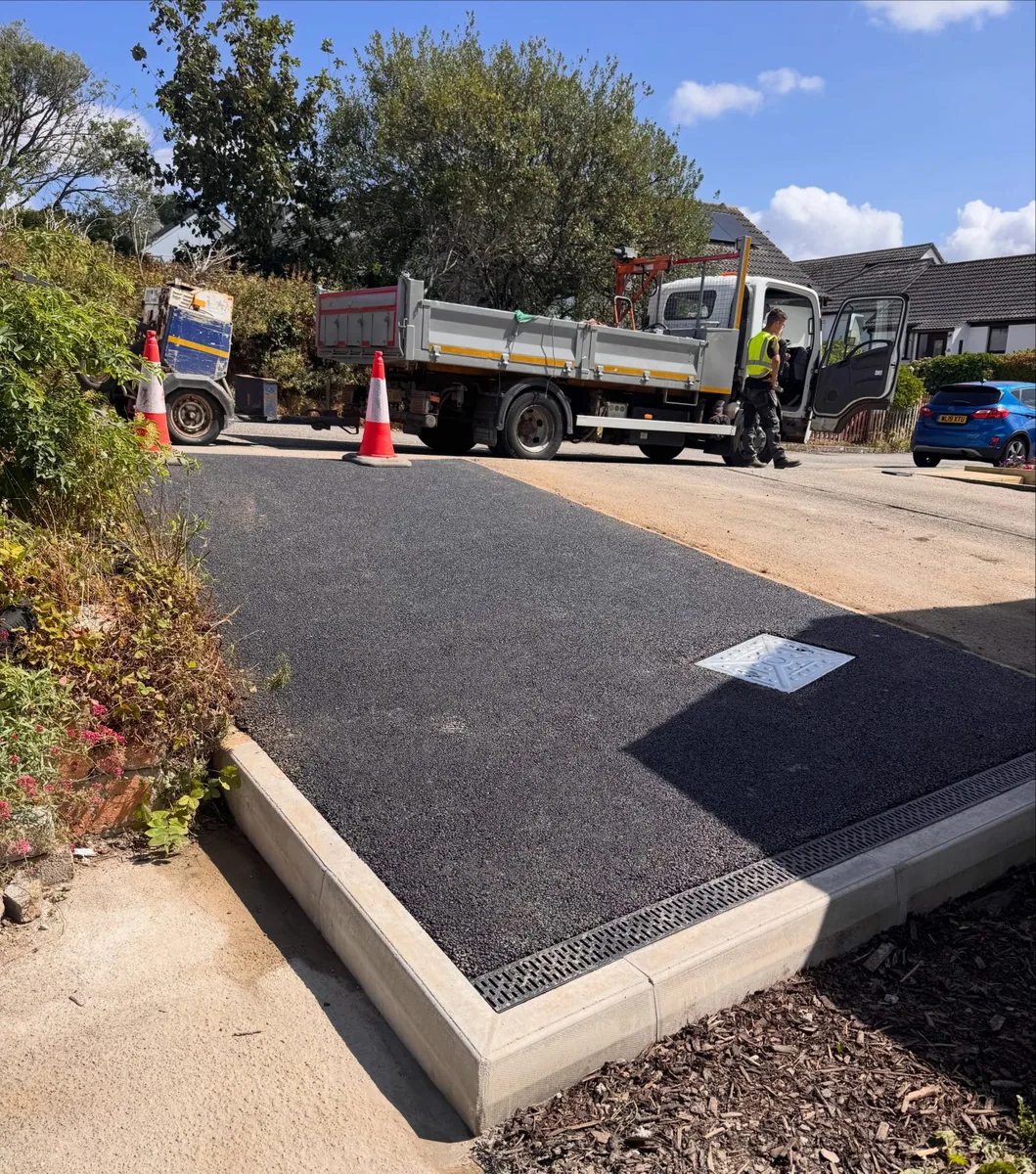 Tarmac apron, Helston, finished by HW Contractors
